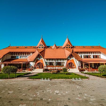 Bonanza Pensiune & Restaurant Mera Экстерьер фото