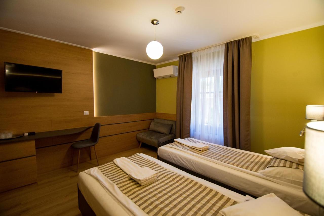 Bonanza Pensiune & Restaurant Mera Экстерьер фото