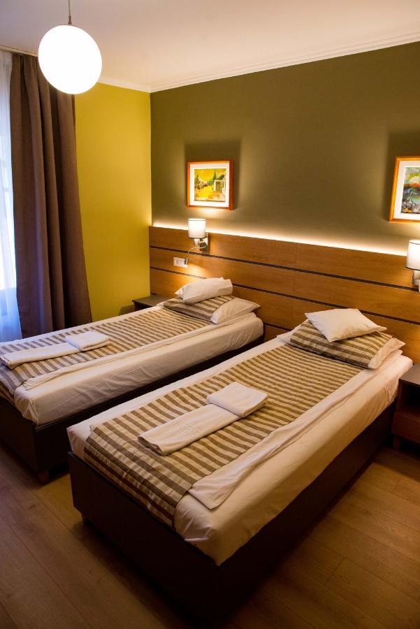 Bonanza Pensiune & Restaurant Mera Экстерьер фото